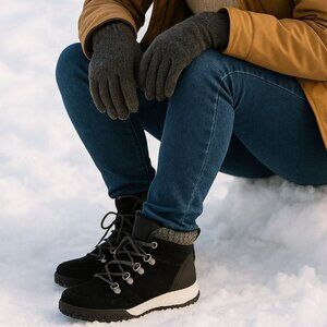 Weatherproof 7 Boots Ruby Outdoor Rugged Suede Knit Snow Winter Chunky Lug Shoes